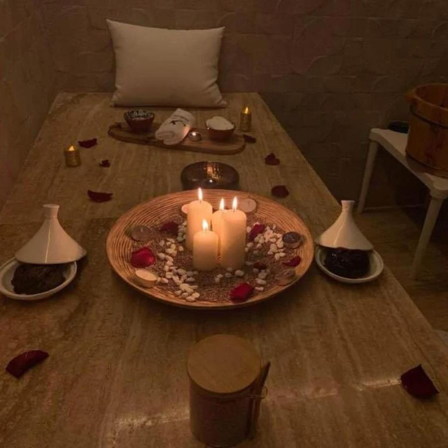 Apartahotel Loc & Casa Blanca